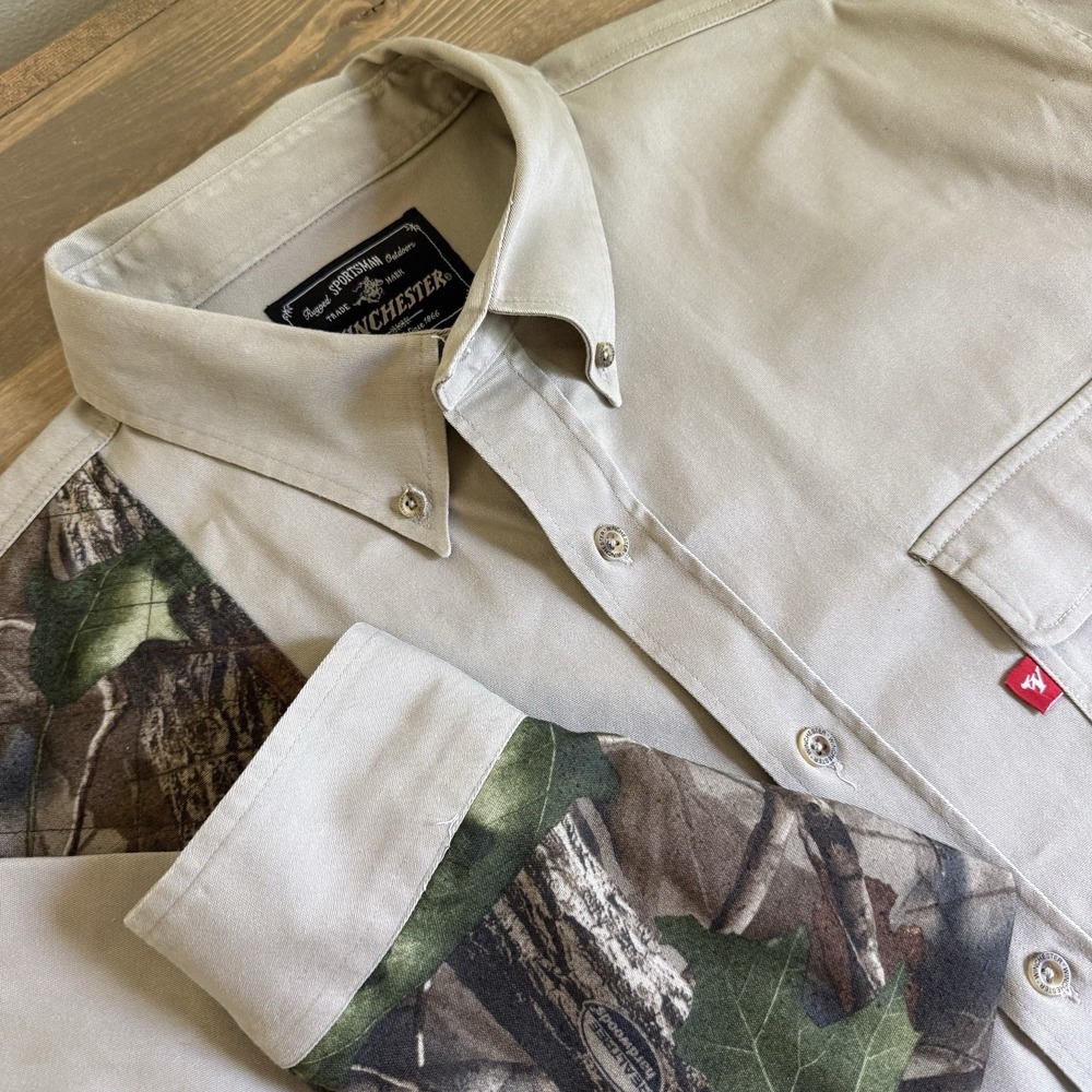 Winchester Men's XL Beige Camo Trim Long Sleeve Button Down Shirt Collar Top